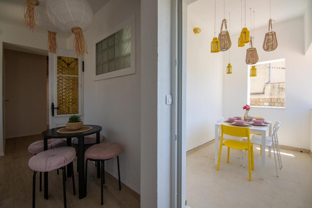 Apartments Mali Raj Komiža Esterno foto