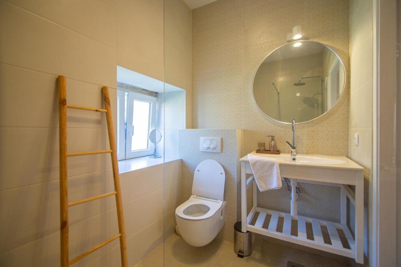 Apartments Mali Raj Komiža Esterno foto